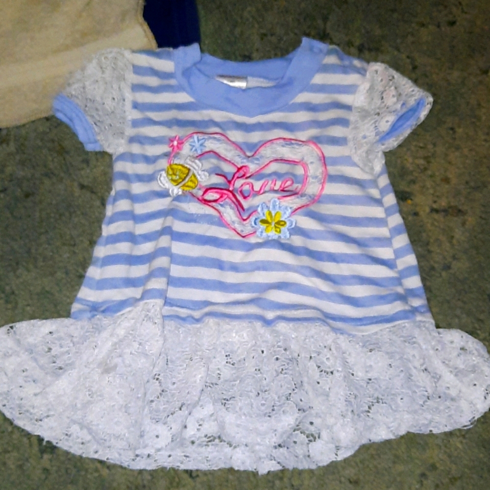 Toddlers 'love' blouse